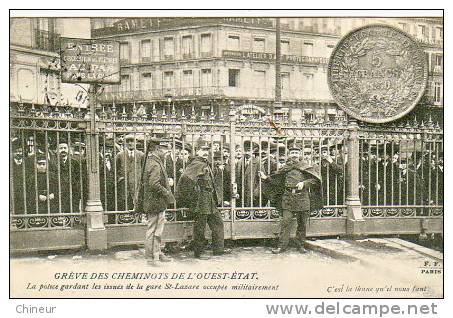 GREVE DES CHEMINOTS DE L'OUEST ETAT LA POLICE GARDANT LES ISSUES GARE ST LAZARE// BEAU PLAN POLICIERS - Grèves