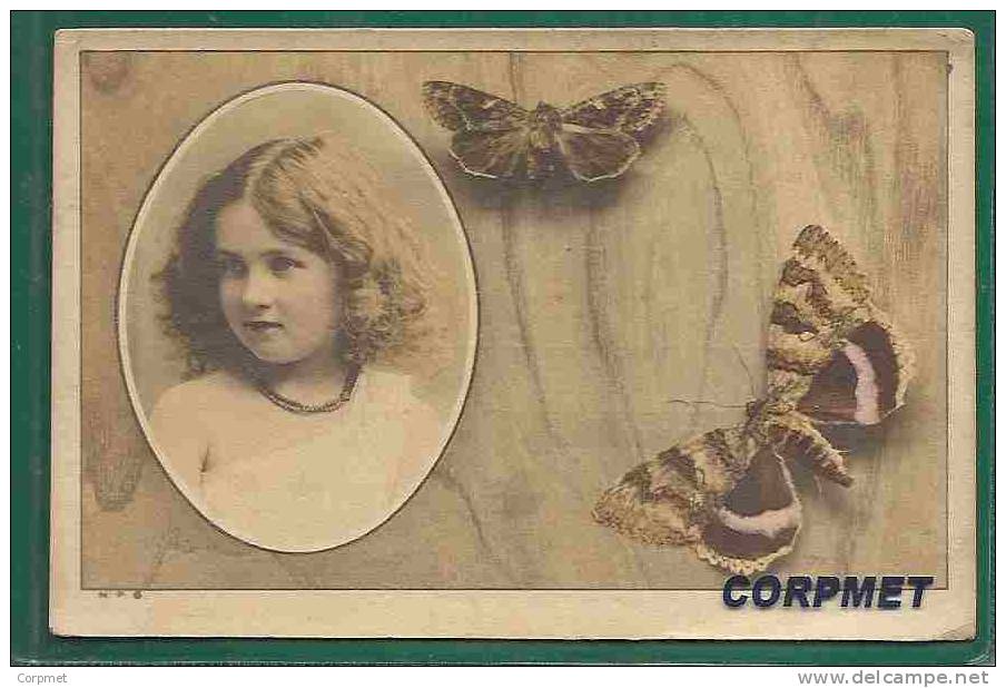 BUTTERFLIES + Child Portrait On A C/1900 UNUSED And UNDIVIDED POSTCARD - Farfalle