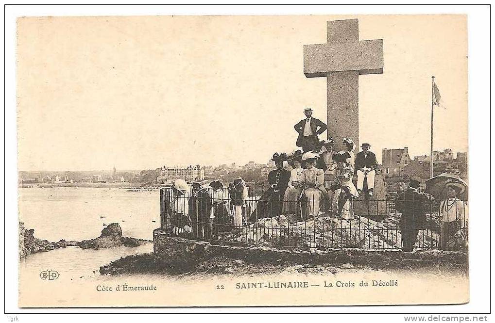 Saint Lunaire   La Croix Du Décollé   Trés Animé - Saint-Lunaire