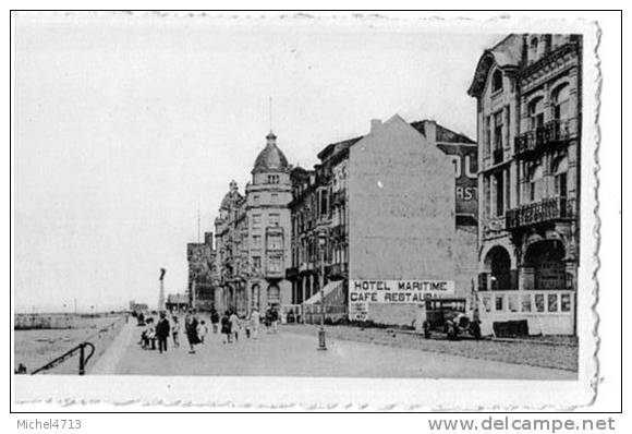 LA DIGUE   TRES ANIMEE   CP 300 - Zeebrugge