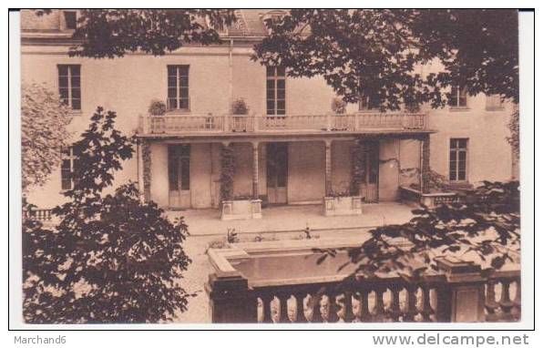 SEVRES . école Normale Supérieure Facade Sud Et Cour D'honneur - Sevres