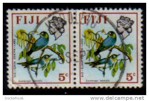 FIJI    Scott: # 309  VF USED Pair - Fidji (1970-...)