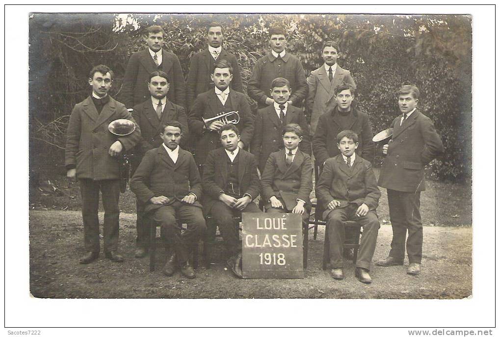 LOUE BELLE CARTE PHOTO DE LA CLASSE 1918 - RARE - Loue