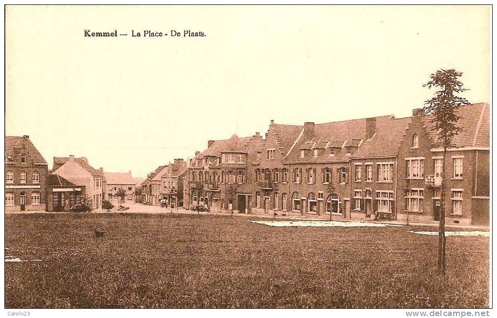 KEMMEL  : LA  PLACE  -  DE  PLAATS - Heuvelland