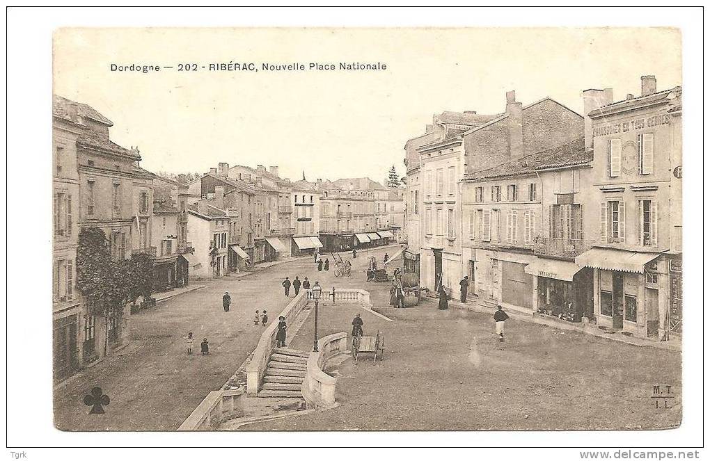 Ribérac  Nouvelle Place Nationale    RIBERAC - Riberac