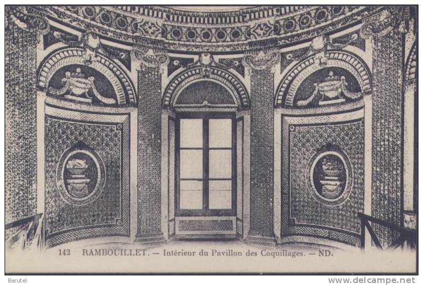 RAMBOUILLET - Le Château : Intérieur Du Pavillon Des Coquillages - Rambouillet (Schloß)