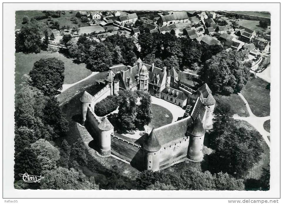 AINAY-LE-VIEIL - Le Château - Vue Aérienne - Ainay-le-Vieil