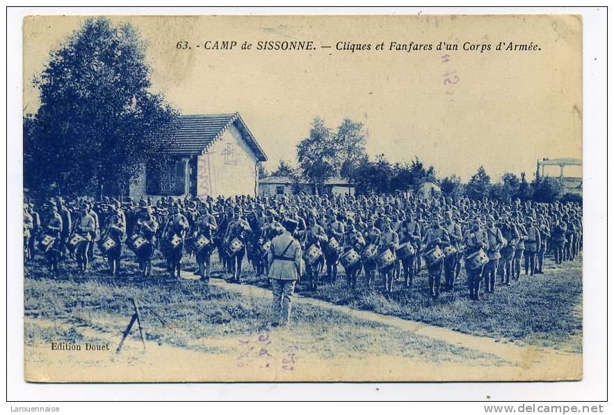 Camp De Sissonne: Cliques Et Fanfares D'un Corps D'armée. - Sissonne