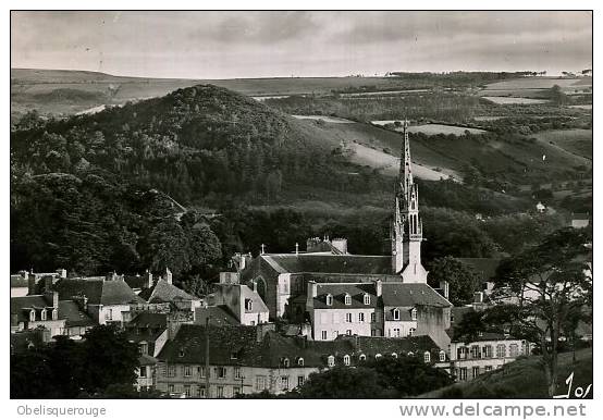 29 CHATEAULIN LA VILLE ET SON CLOCHER N ° 137 EN 1952 - Châteaulin