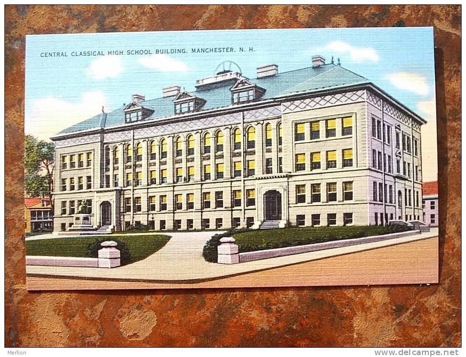 Manchester High School Bldg.  New Hampshire  Cca 1930-40´s  EF  D9896 - Manchester