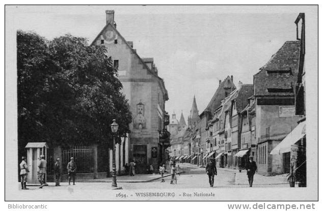 D67 - WISSEMBOURG - LA RUE NATIONALE ANIMEE - Wissembourg