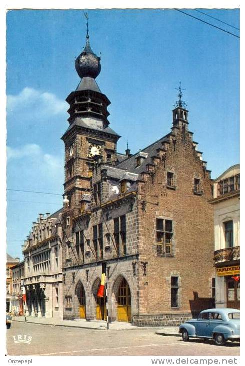 BINCHE-Hôtel De Ville (AUTO In Straatbeeld) - Binche