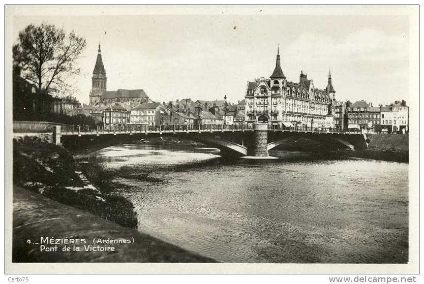 MEZIERES 08 - CHARLEVILLE - Pont De La Victoire - Charleville