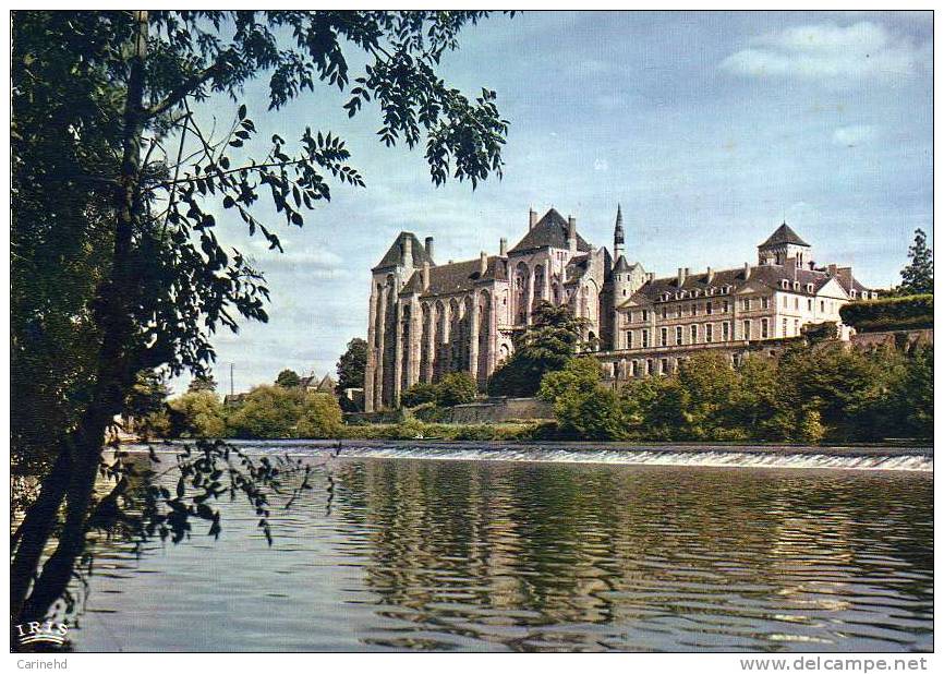 SOLESMES ABBAYE ST PIERRE - Solesmes