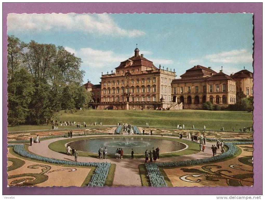 LUDWIGSBURG - Gartenschau "Blühendes Barock" - Die Planie Mit Altem Fürstenbau Des Schlosses - Ludwigsburg