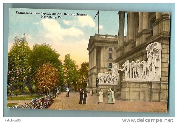 Entrance To State Capitol, Showing Barnard Statues, HARRISBURG. Pa. ---   (à Voir!)  --- R2460 - Harrisburg