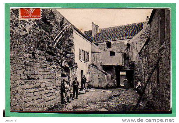 CARRIERES Sous POISSY --  Vieille Cour - Carrieres Sous Poissy