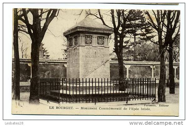 CPA 93.-LE BOURGET.-Monument Commémoratif De L'Epée Brisée.-iop 204 - Le Bourget