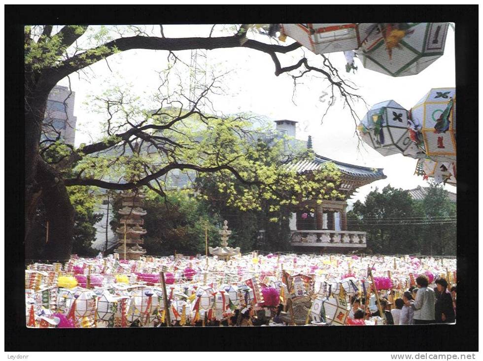 Buddha´s Birthday At Chogyesa Temple In Seoul - Corea Del Sur