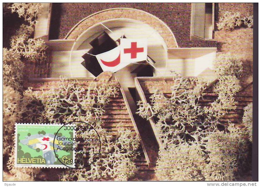 SUISSE CARTE MAXIMUM NUM.YVERT 1307 Musee De La Croix Rouge - Maximumkarten (MC)