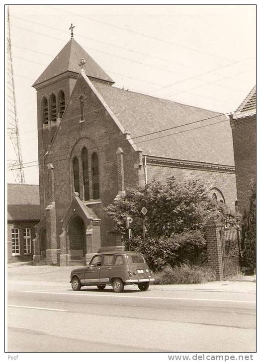 Tubize : Eglise N.D. Sur La Chaussée Vers Quenast ( Fotokaart) - Tubeke