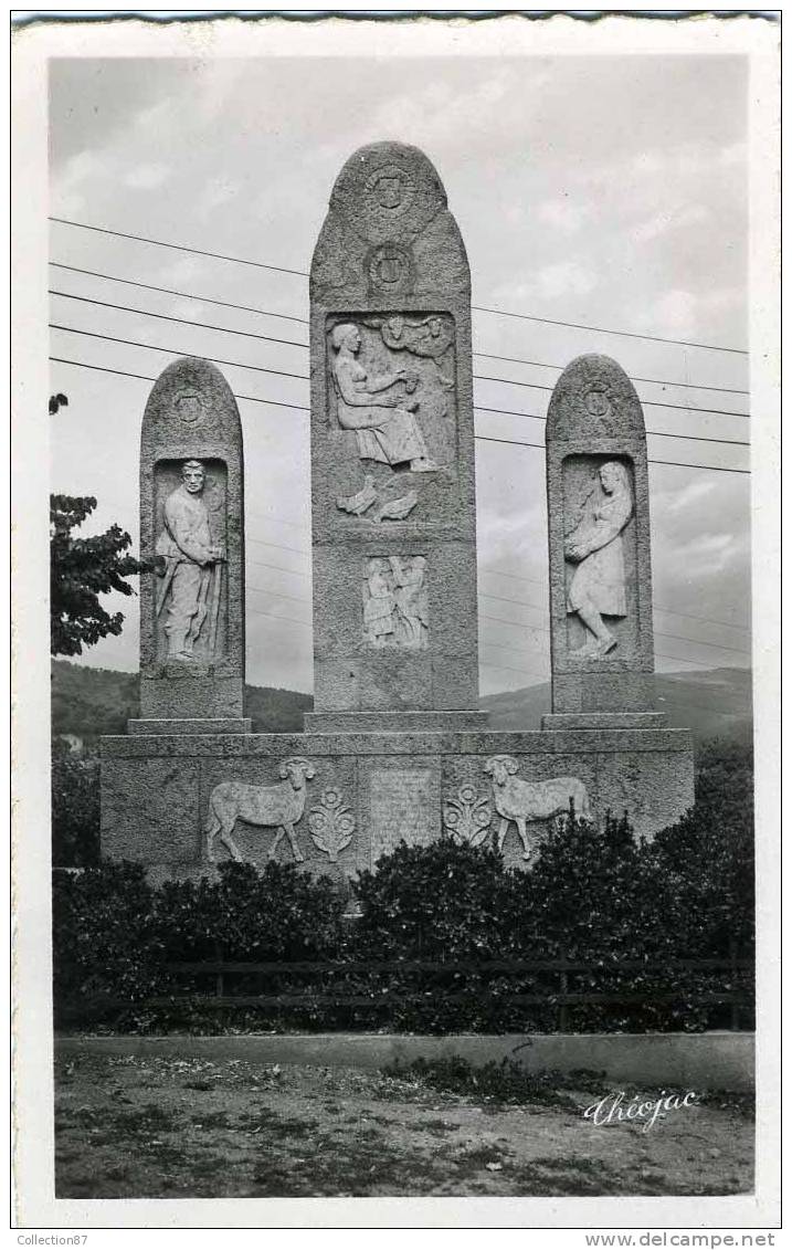 66 - PYRENEES ORIENTALES - CERET - MONUMENT Du CANAL D'ARROSAGE - Ceret