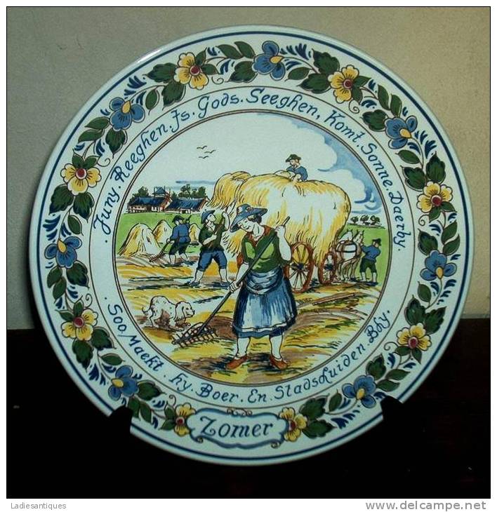 DELFT Polychroom Koninklijke Goedewaagen - Assiette Mural - Sierbord - Wall Plate - AS 1832 - Delft (NLD)