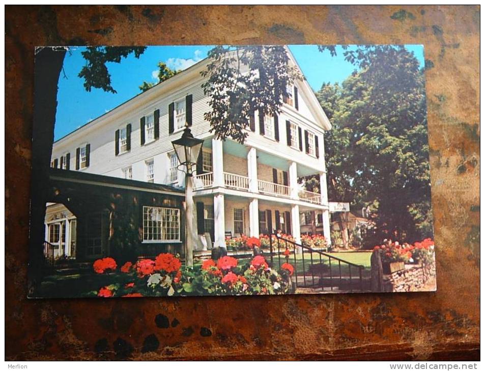 The Old Tavern At GRAFTON , Vermont   VF PU 1969  D11241 - Sonstige & Ohne Zuordnung