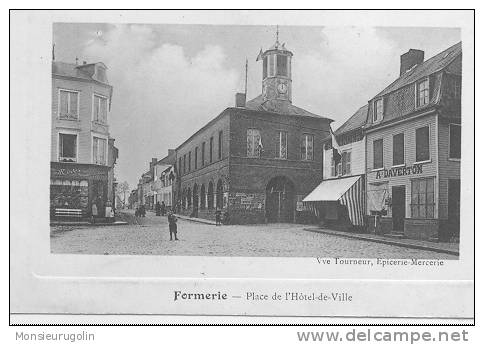 60 )FL) FORMERIE, Place De L'Hotel De Ville, Vve Tourneur édit /** - Formerie