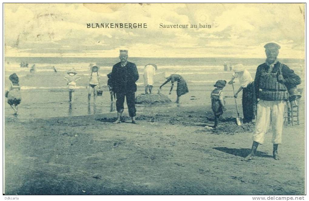 Blankenberghe - Sauveteur Au Bain - Blankenberge