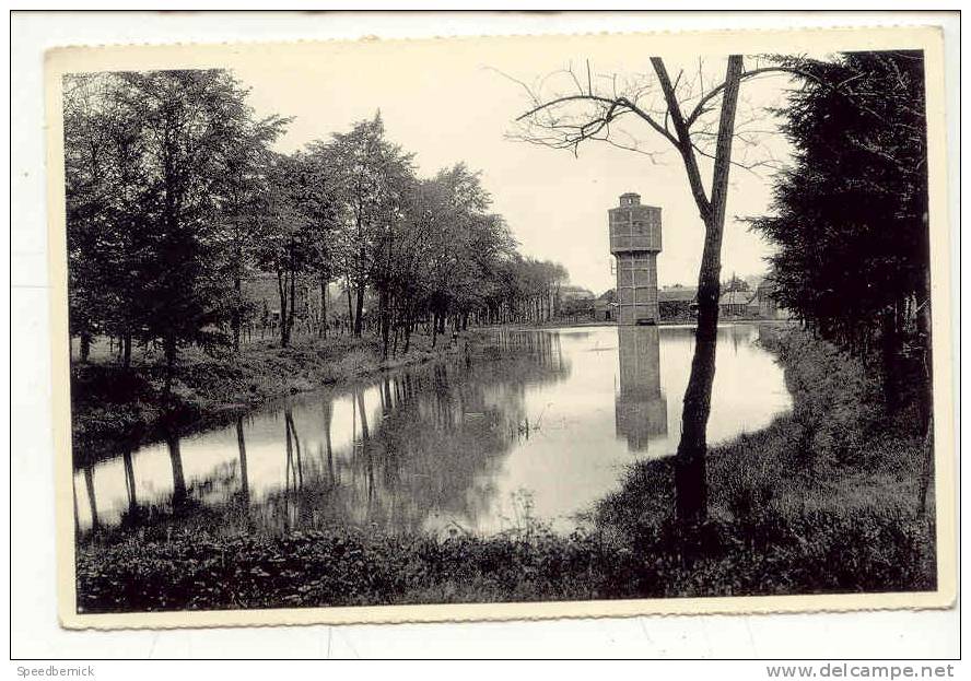 8764 Nassogne : Château D'eau Et Etang . NELS. - Nassogne