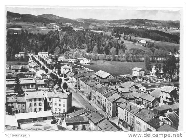 63 )FL) AMBERT, L'avenue Maréchal Foch (vue Aérienne), CPSM ED LAPIE - Ambert