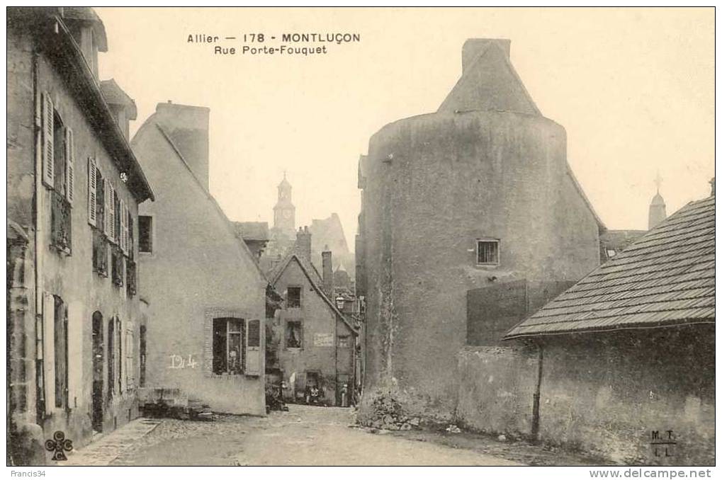 CPA - Montluçon : Rue Porte-Fouquet - Montlucon