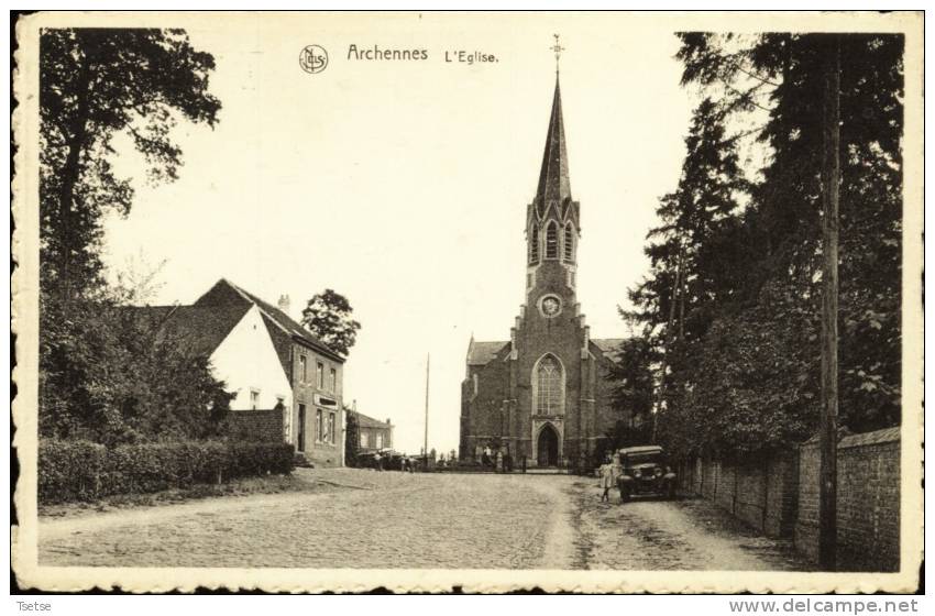 Archennes - L'Eglise ( Oldtimer ) - 1950 - Grez-Doiceau