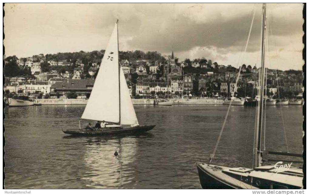 Trouville-Deauville Calvados 14. Le Port Des Yachts. Voiliers Et Divers Bâteaux De Plaisance. - Trouville