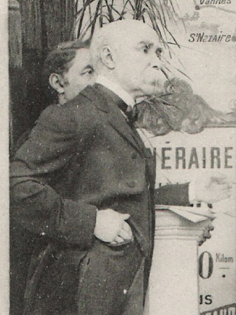 Le Pt De La République  A. FALLIÈRES, Au Stand "PNEU FALCONNET-PERODEAUD, Autos & Cycles" / SALON  Automobile  1907 - Evènements