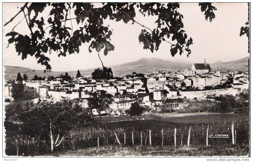 VIC Le CONTE 63Vue Générale Autrefois La Ville S'appelait Vic Sur Allier Edition La Cigogne Avec Timbre Carte Dentelée - Vic Le Comte