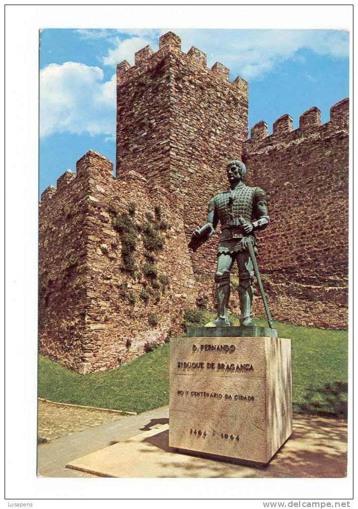 Portugal Cor 0319 - Bragança - Estátua A D. Fernando Castelo - Bragança