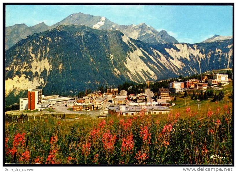 73 - SAVOIE, COURCHEVEL, Vue Générale, Dent Du Villard, Massif Vanoise, CPSM 10x15, Non Voyagé, Ed Combier - Courchevel