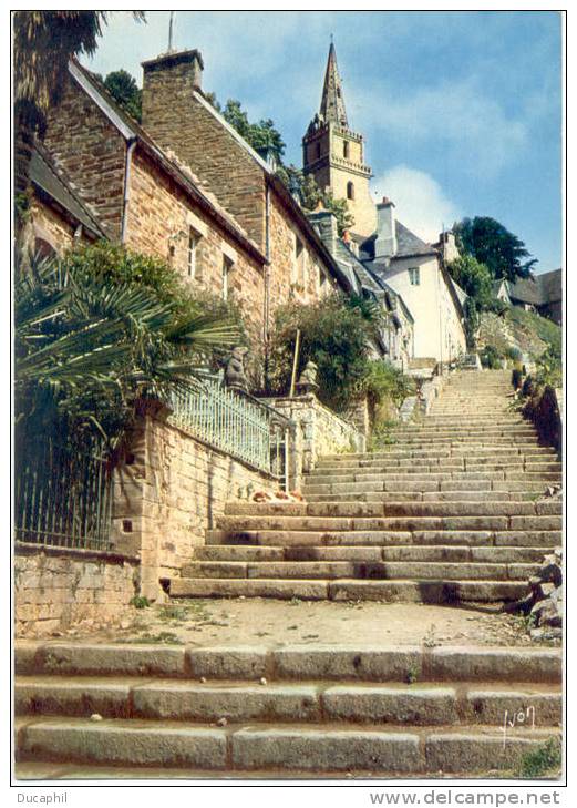 LANNION ESCALIERS DE BRELEVENEZ - Lannion