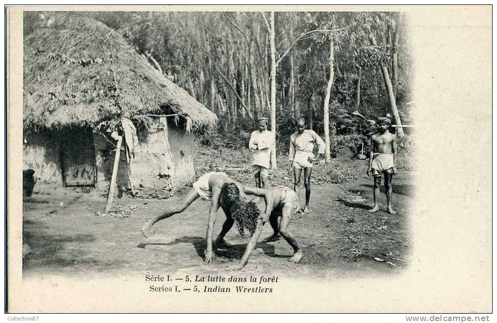 SPORT - LUTTE - INDIAN WRESTLERS - LUTTEUR Dans La FORET De L´INDE - Worstelen