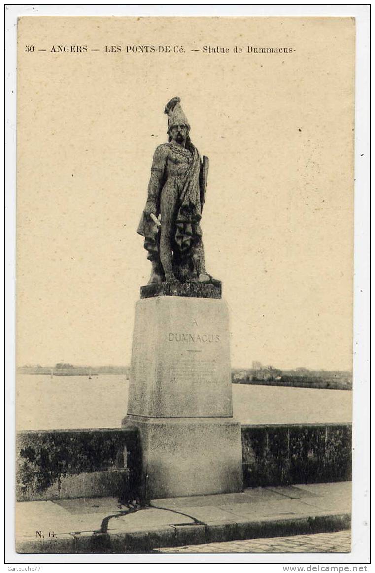 K9 - ANGERS - LES PONTS-de-CE - Statue De Dummacus - Les Ponts De Ce