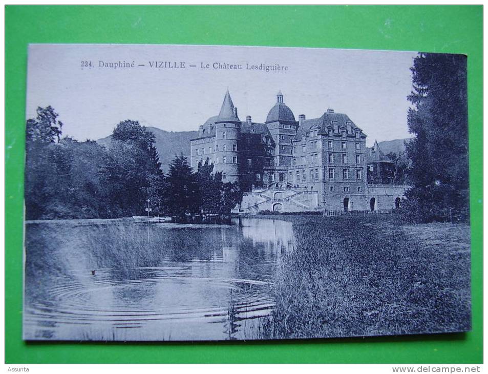 VIZILLE   - Le Château Lesdiguière - Vizille