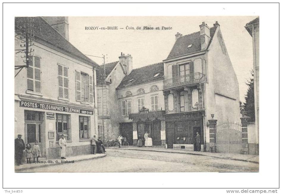 -     Rozoy  En Brie   -    Coin De La Place Et Poste - Rozay En Brie