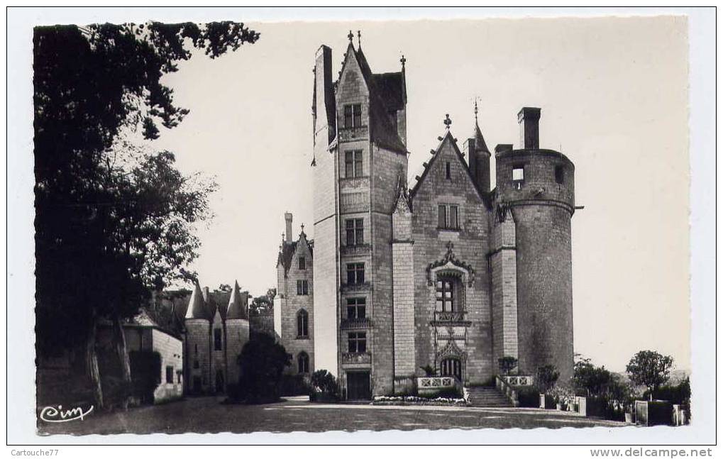 K9 - MONTREUIL-BELLAY -  Le Château - Cour Intérieure - Montreuil Bellay