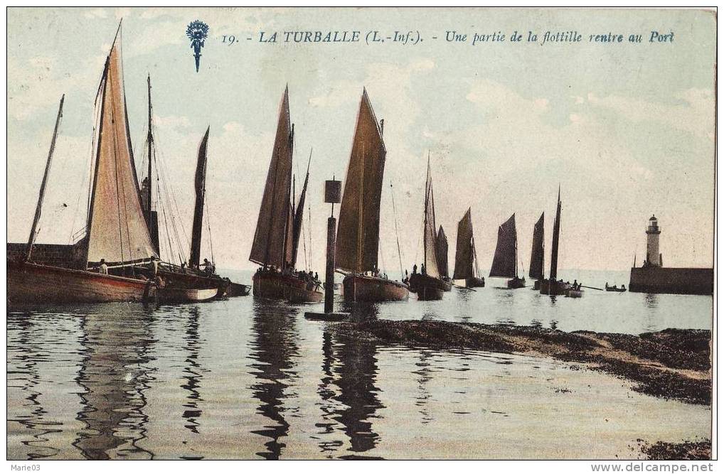 La Turballe - Une Partie De La Flotille Rentre Au Port - Très Jolie Carte Colorisée - La Turballe