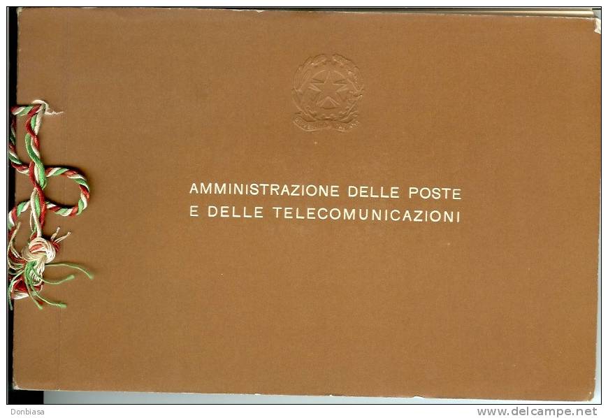 Libro Ufficiale Delle "Carte Valori Postali Emesse Dall´ Amministrazione Postale Italiana Nel 1977" - Volledige Jaargang