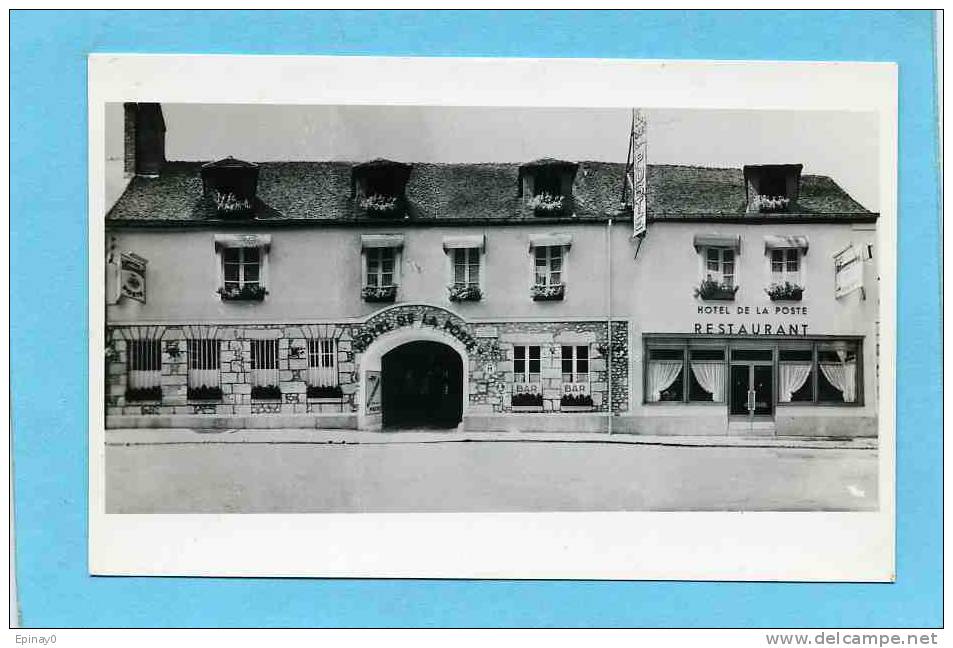 B - CARTE PHOTO Du Restaurant Hôtel De La Poste Peut étre Du Loiret - A Identifier