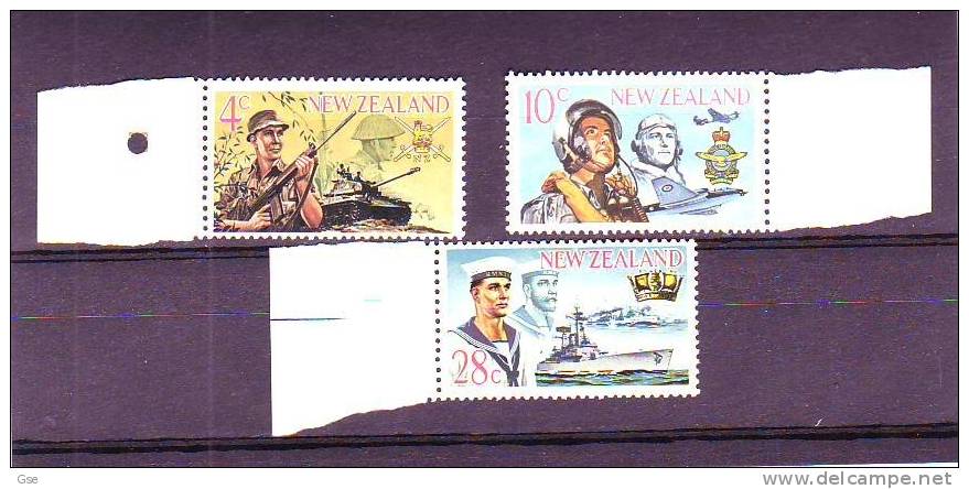 NUOVA ZELANDA 1968 -  Gibbons 884/6** -  Armed Forces - Unused Stamps