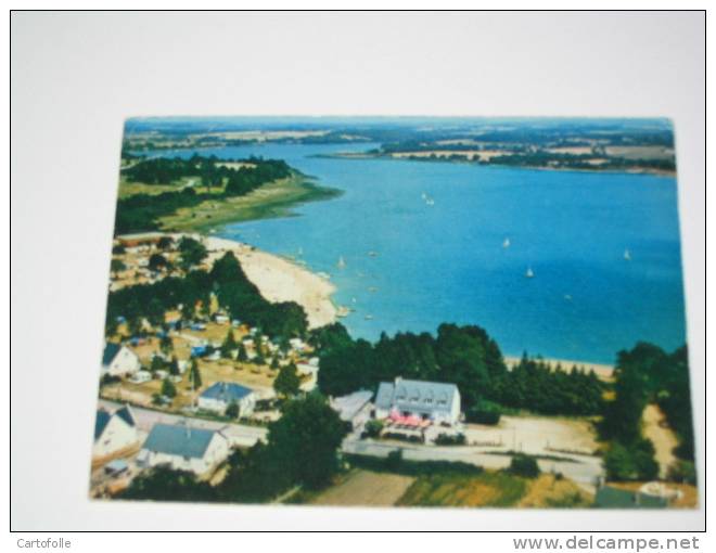 Lot 110 -1- Carte Postale Sur Ploermel  Le Lac - Ploërmel